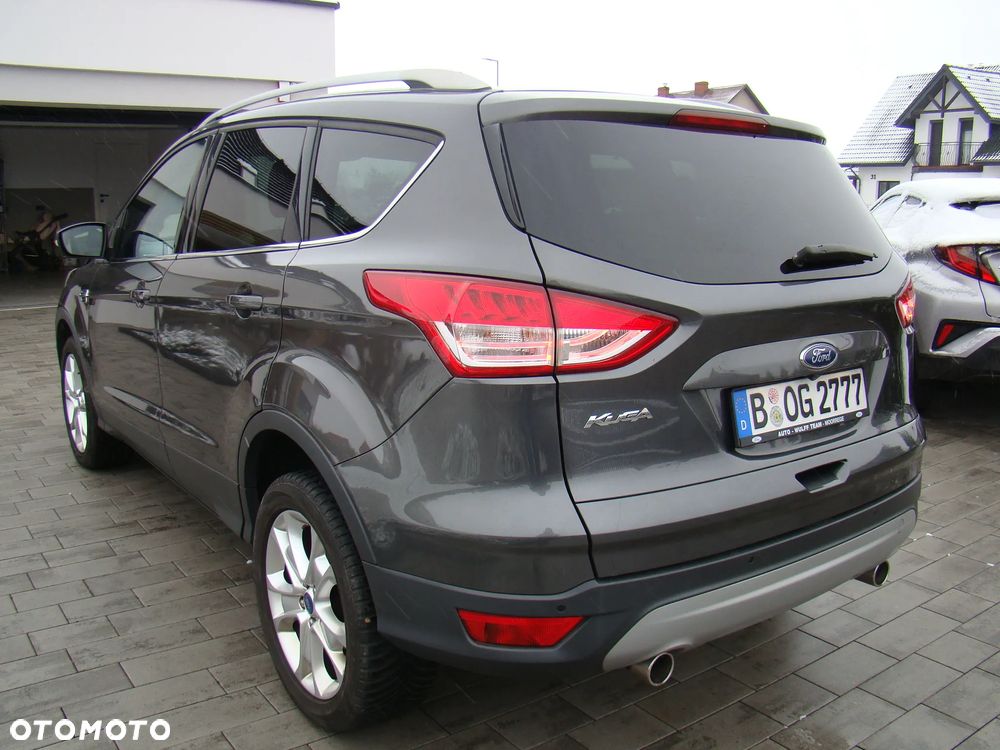 Ford Kuga 2.0 TDCi 4x4 Titanium - 9