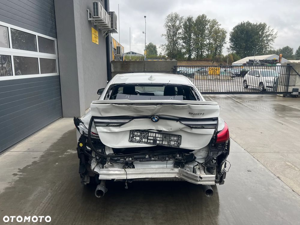 BMW Seria 2 220i M Sport - 4