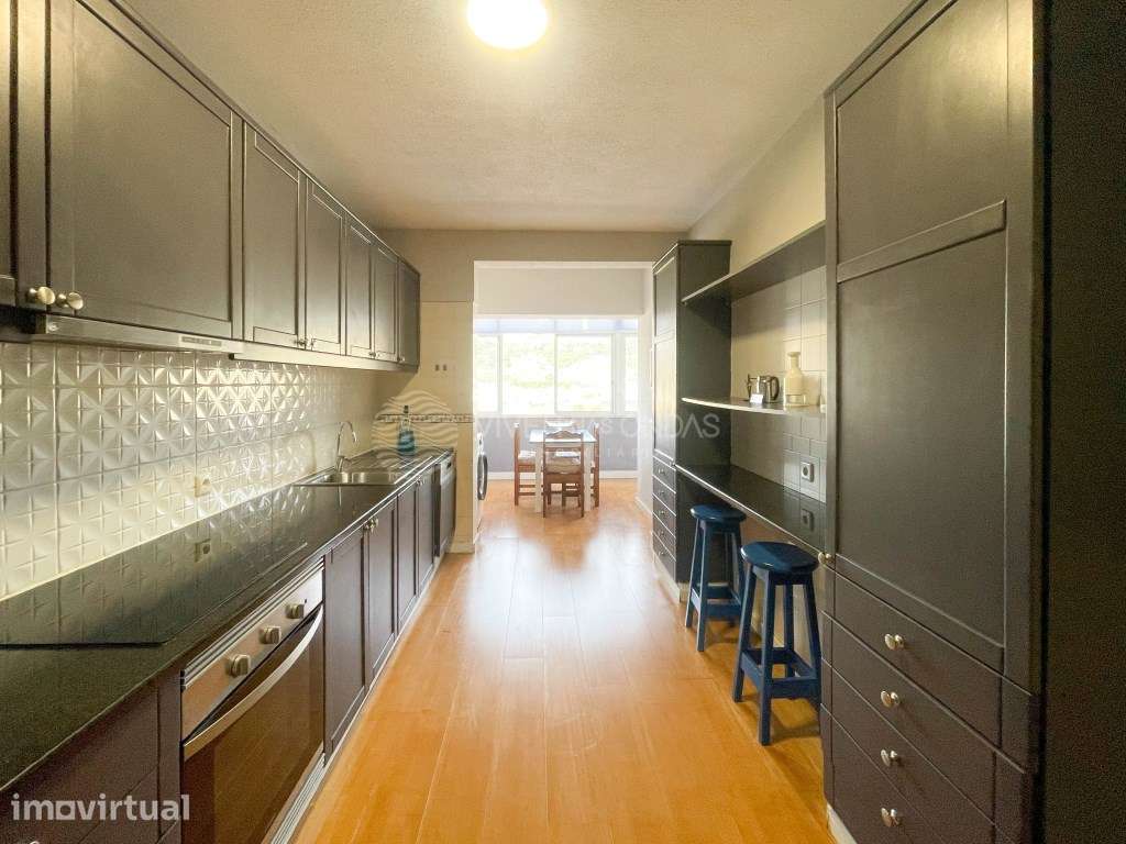 ARRENDAMENTO - Apartamento T3 Renovado e Totalmente Equipado | Cost... - Grande imagem: 3/41