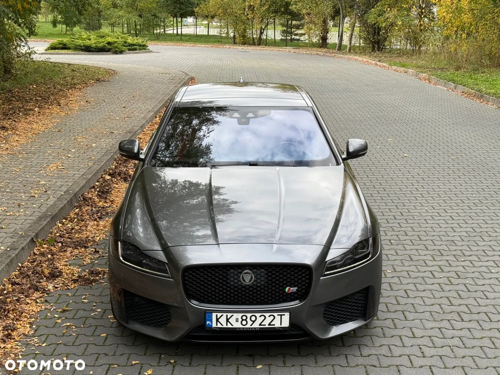 Jaguar XF