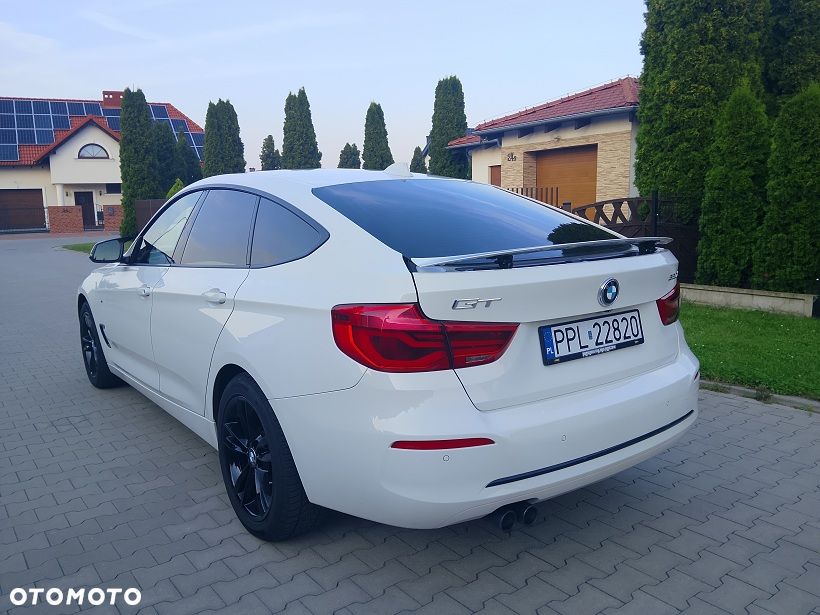 BMW 3GT 320d Sport-Aut Luxury Line - 3
