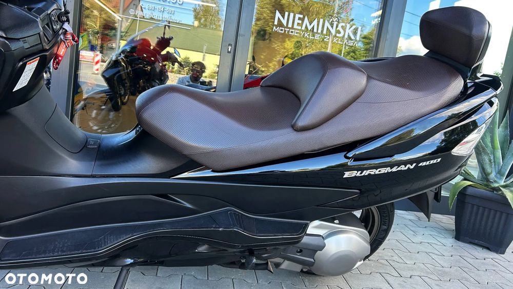 Suzuki Burgman - 14
