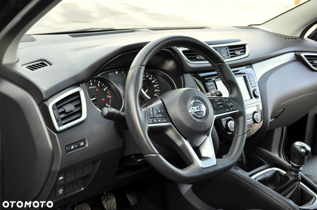 Nissan Qashqai - 22