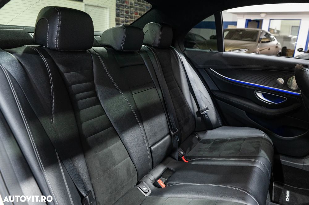 Mercedes-Benz E 300 9G-TRONIC AMG Line - 31