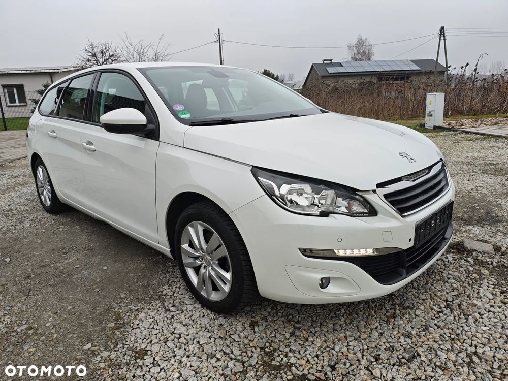 Peugeot 308 PureTech 110 Stop & Start Style - 1