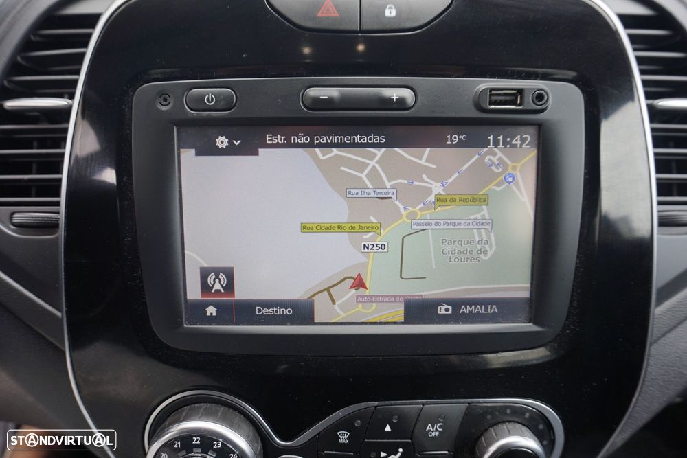 Renault Captur 1.2 TCe Exclusive - 21