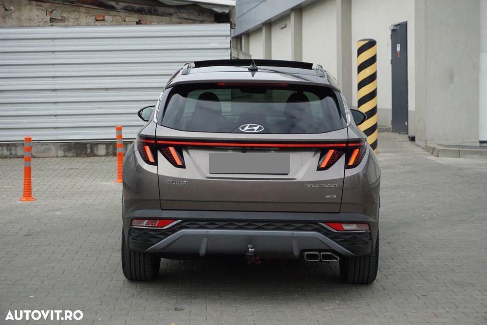 Hyundai Tucson 1.6 CRDi 48V-Hybrid 4WD DCT Prime - 8