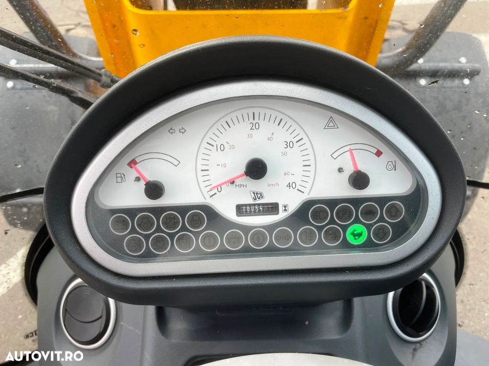 JCB TM180 - 13