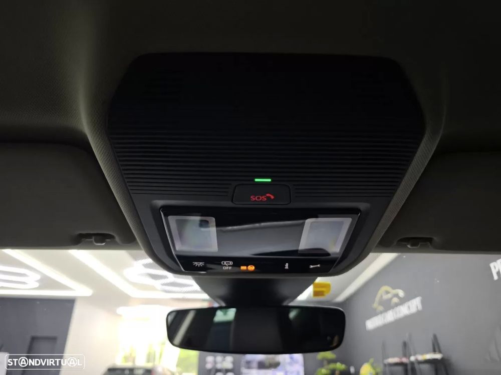 SEAT Leon 1.5 eTSI ACT OPF DSG Xcellence - 44