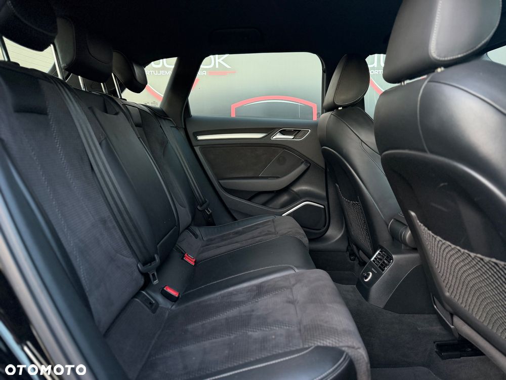 Audi A3 Sportback 2.0 TDI S line Sportpaket - 29