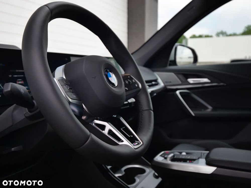 BMW X1 xDrive23i mHEV M Sport sport - 18