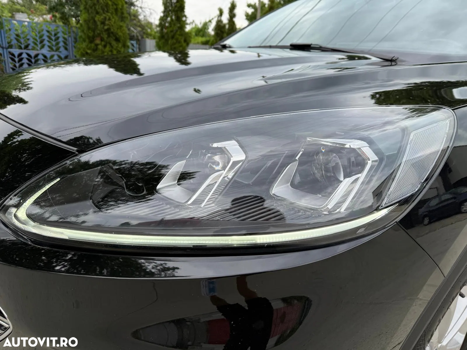 Ford Kuga 2.5 Duratec FWD FHEV Titanium - 27