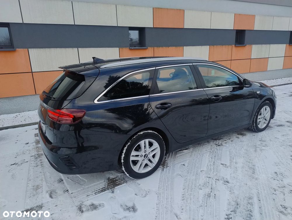 Kia Ceed 1.6 CRDi mHEV L Business Line - 3