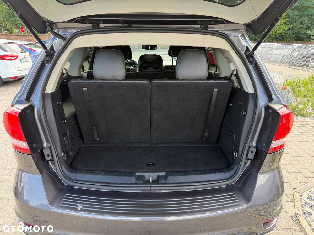 Fiat Freemont 2.0 Multijet Lounge AWD - 17