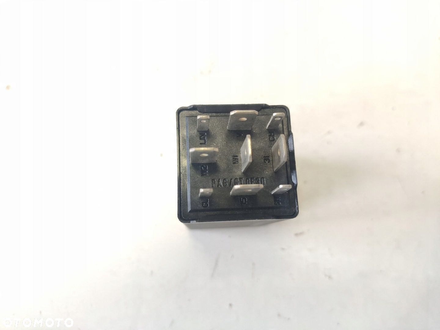 Vw Audi przekażnik servotronic 3D0907307C - 3