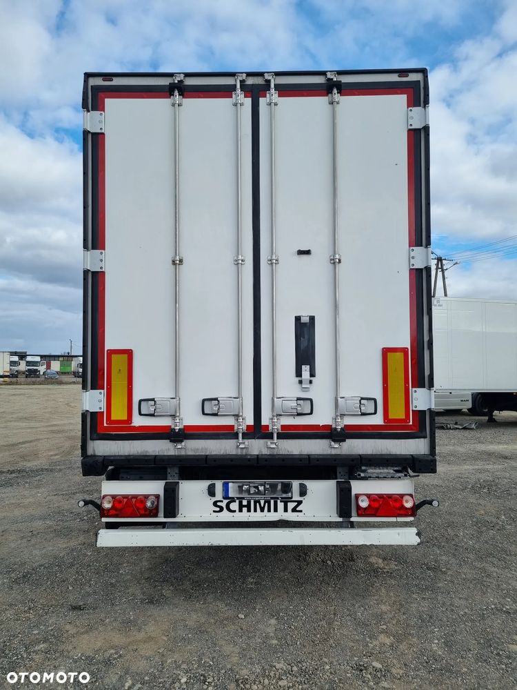 Schmitz Cargobull SKO - 9