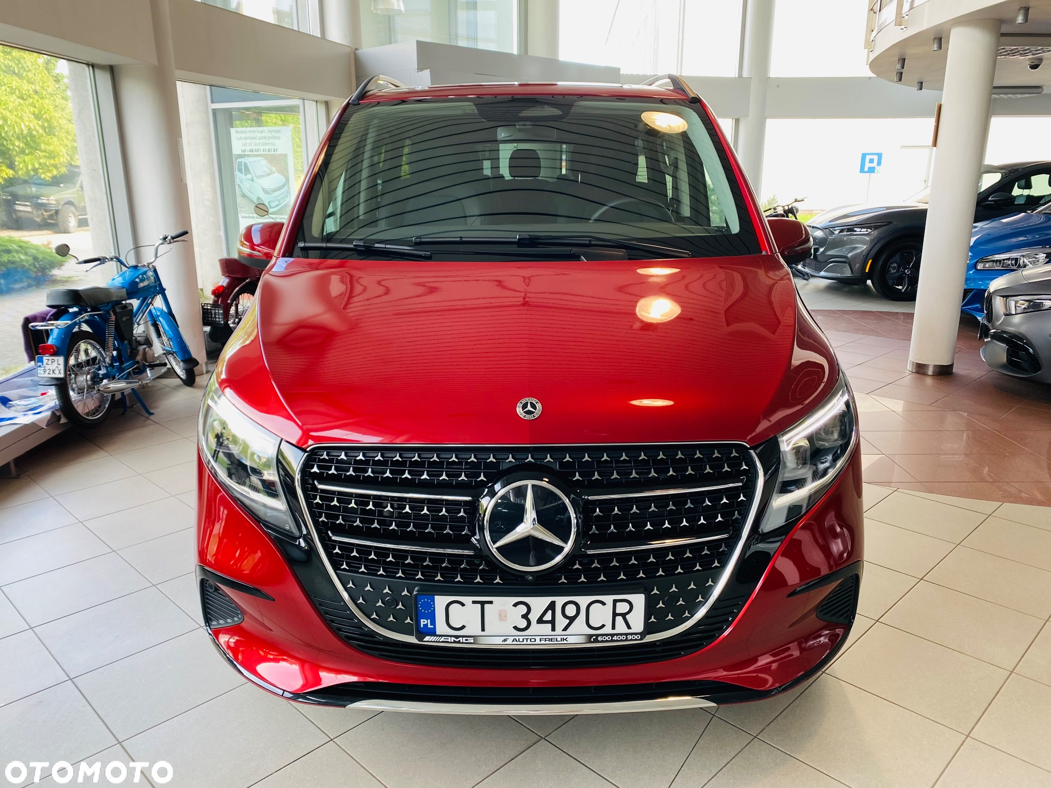 Mercedes-Benz Klasa V - 3