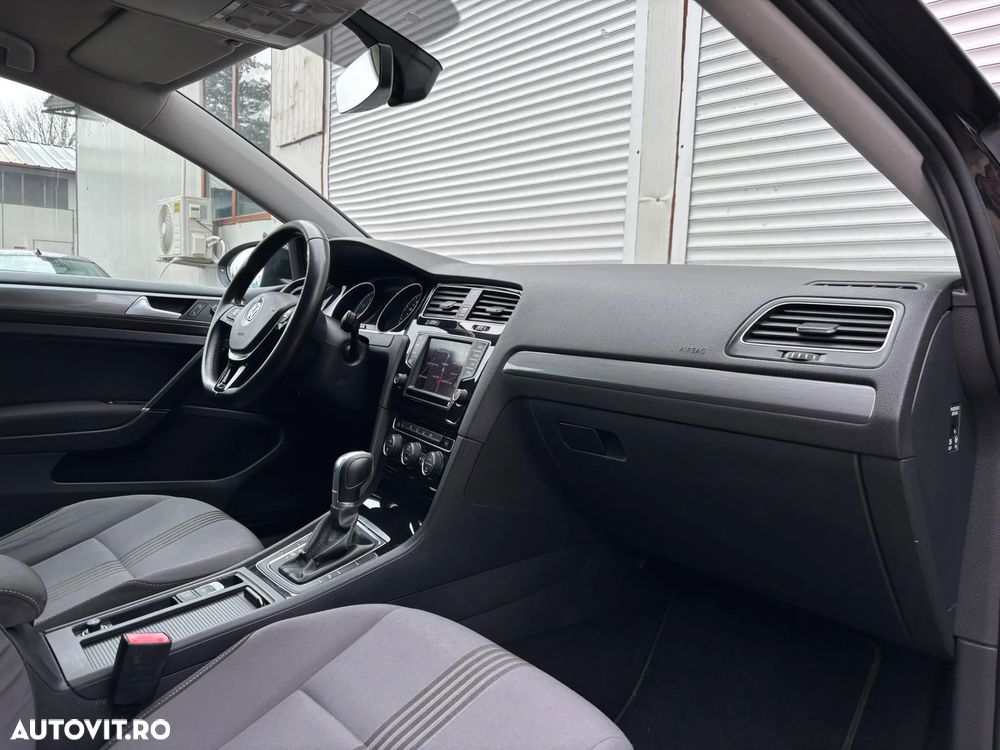 Volkswagen Golf 1.4 TSI BlueMotion Technology DSG Allstar - 23