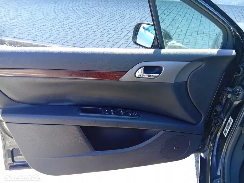 Peugeot 407 1.6 HDi Navteq - 8