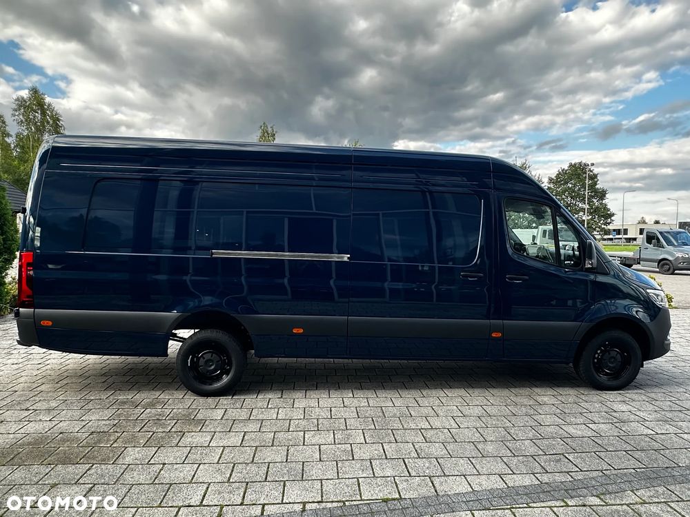 Mercedes-Benz Sprinter - 6