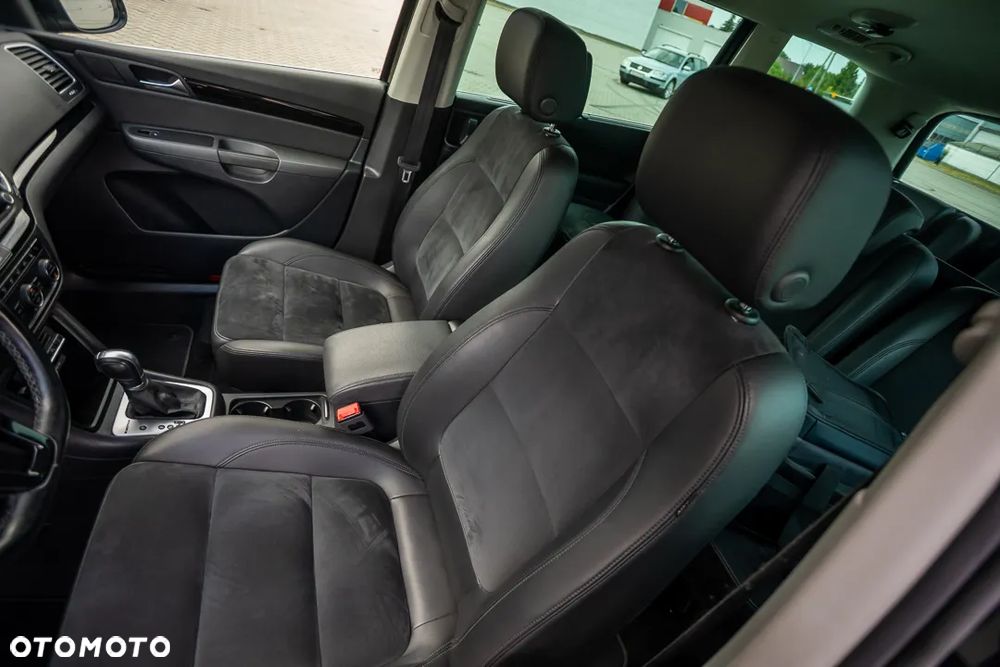 Volkswagen Sharan 2.0 TDI 4Mot Highline DSG - 16