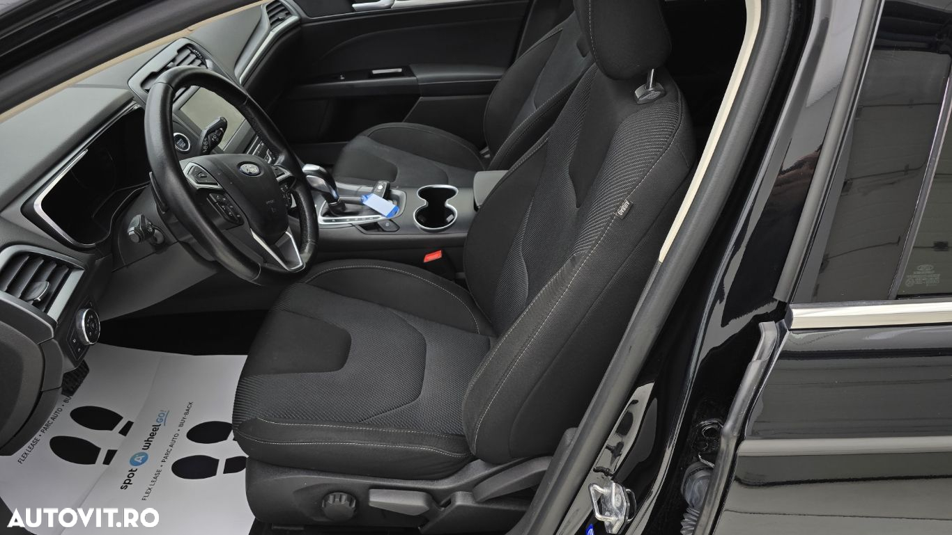 Ford Mondeo 2.0 TDCi Powershift Titanium - 12