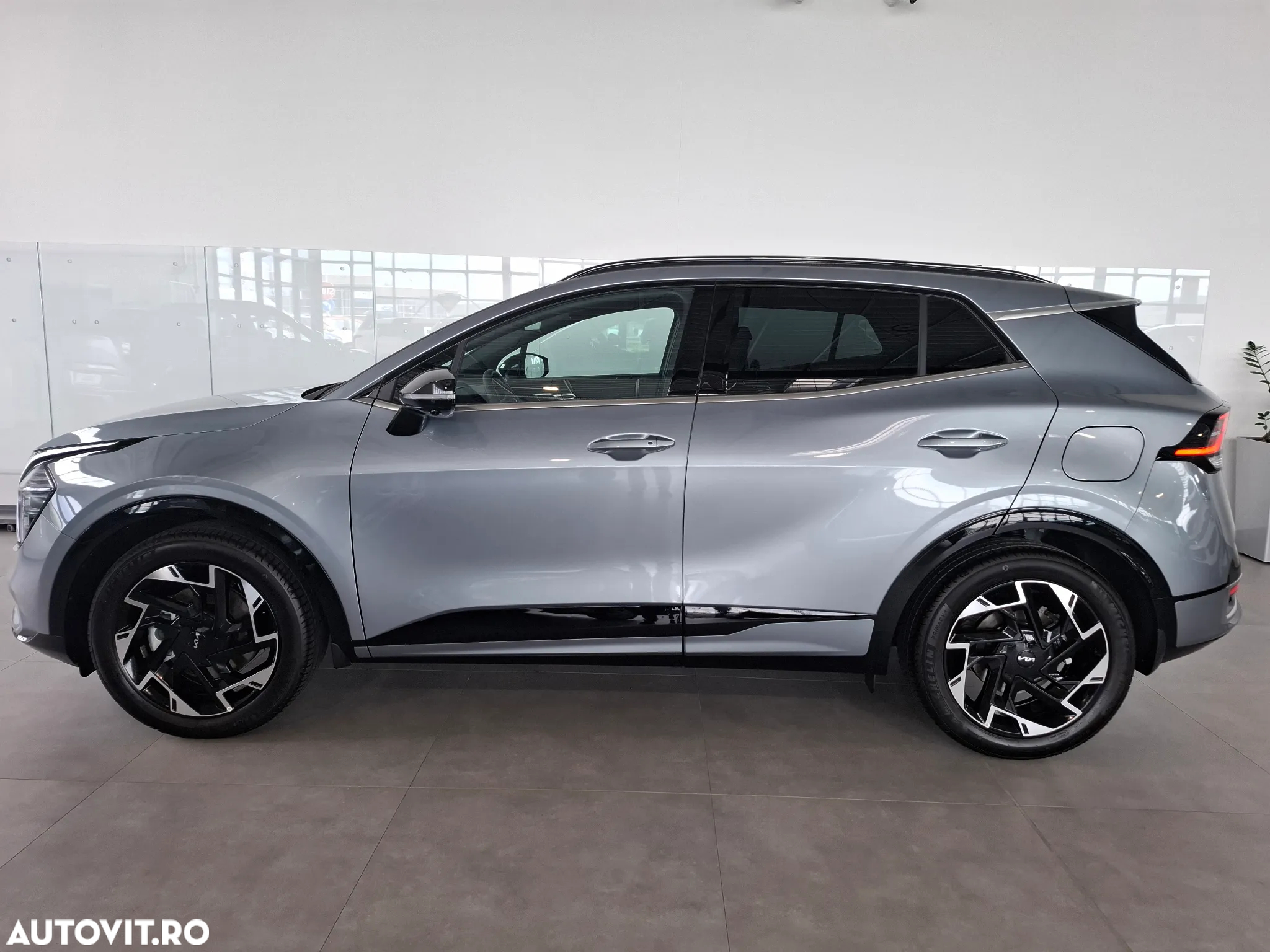 Kia Sportage 1.6 T-GDI 7DCT HP 4x2 GT Line - 2