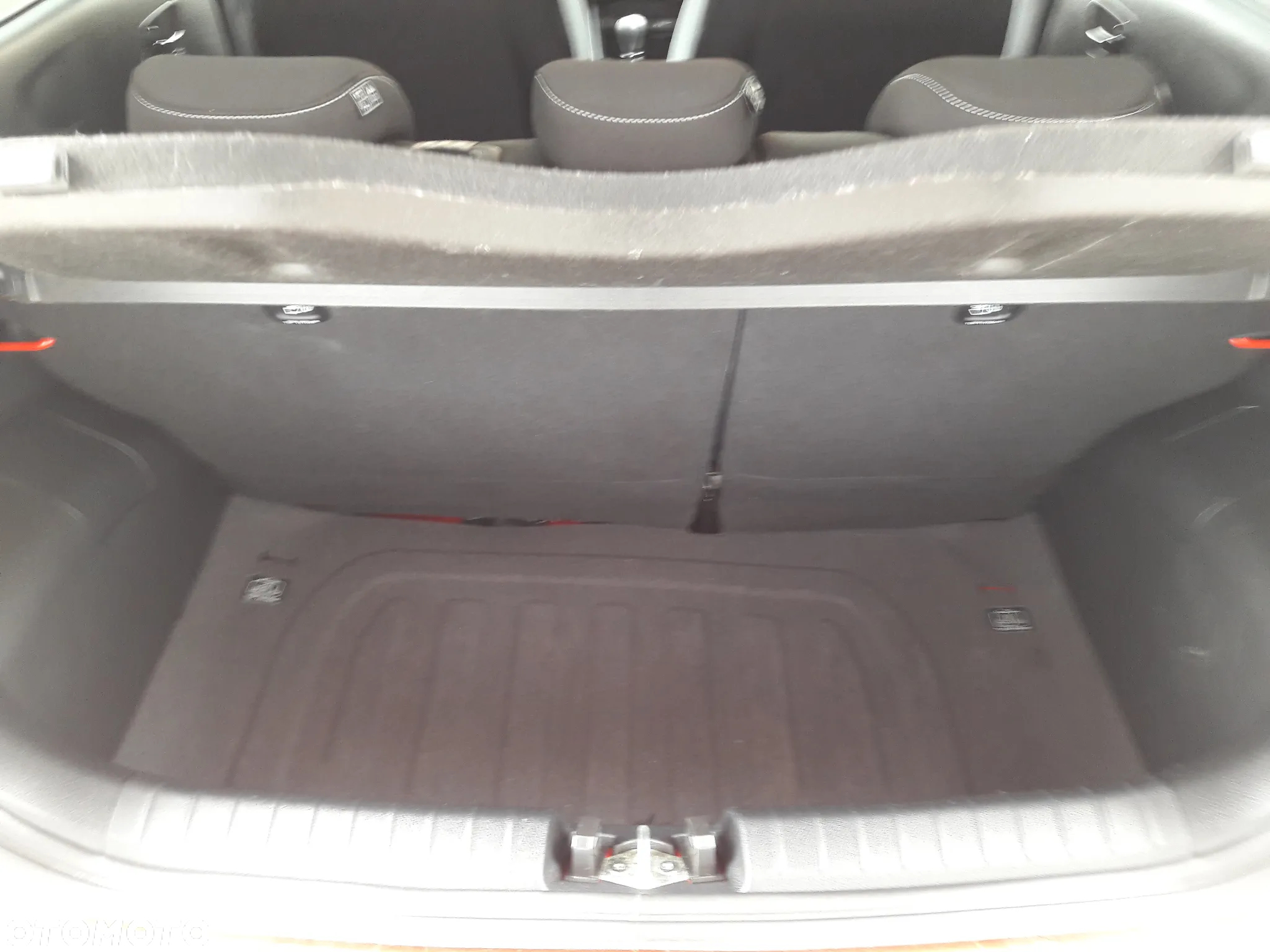 Kia Picanto - 12