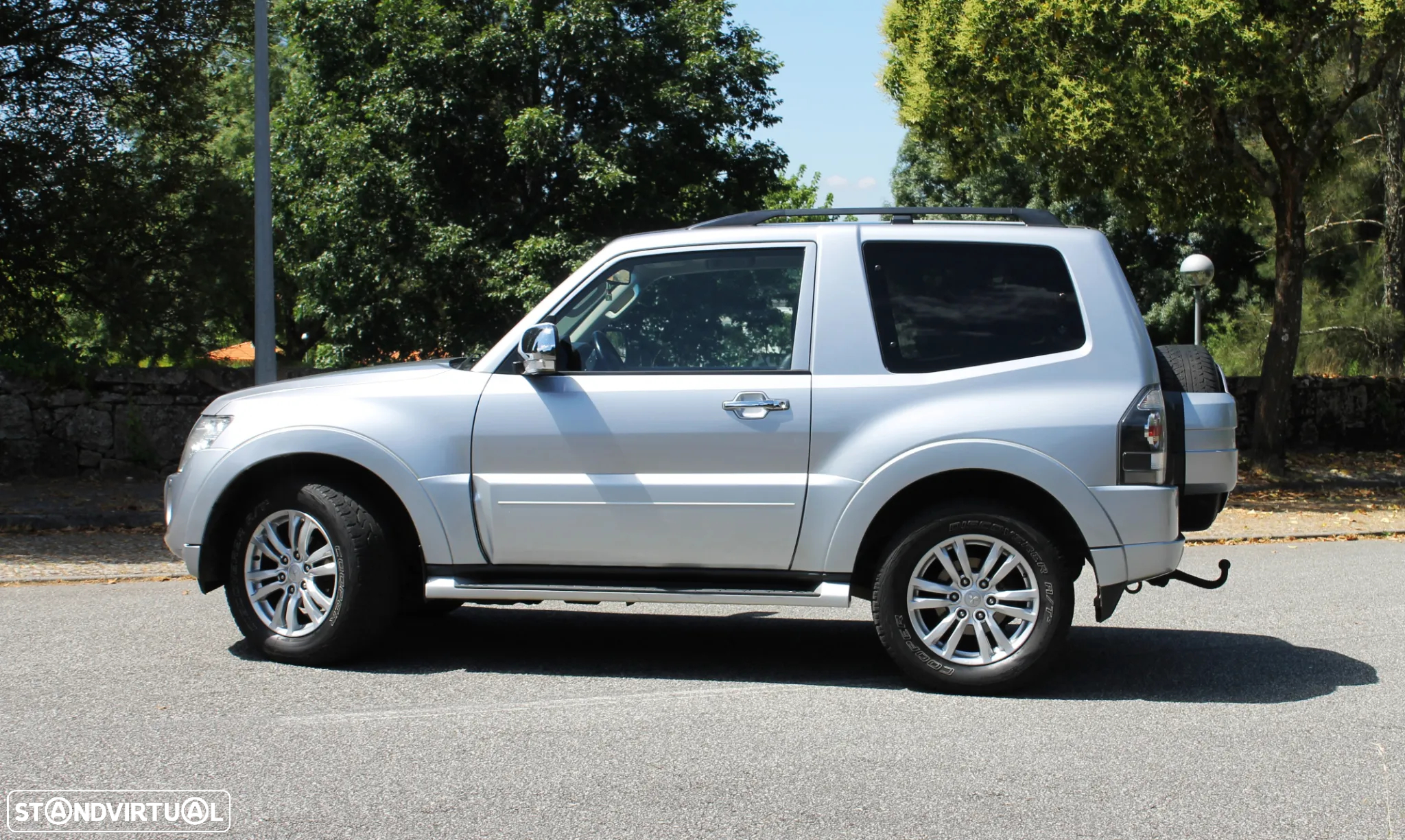 Mitsubishi Pajero 3.2 DI-D Auto Instyle - 13