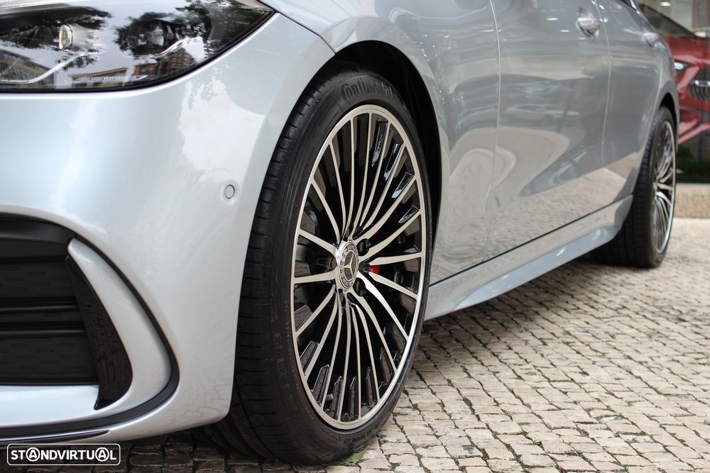 Mercedes-Benz C 300 d AMG Line - 8