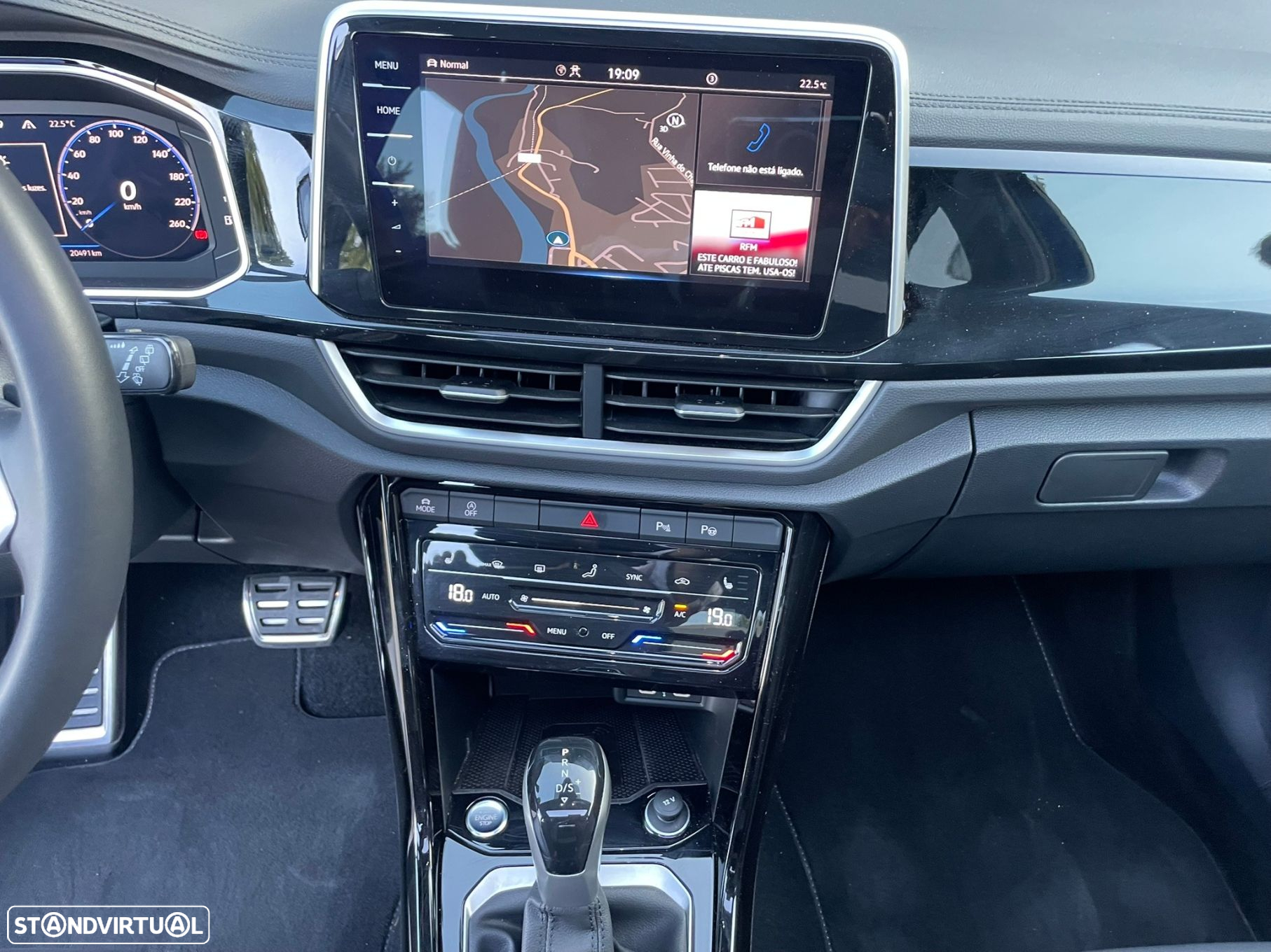 VW T-Roc 1.5 TSI R-Line DSG - 23