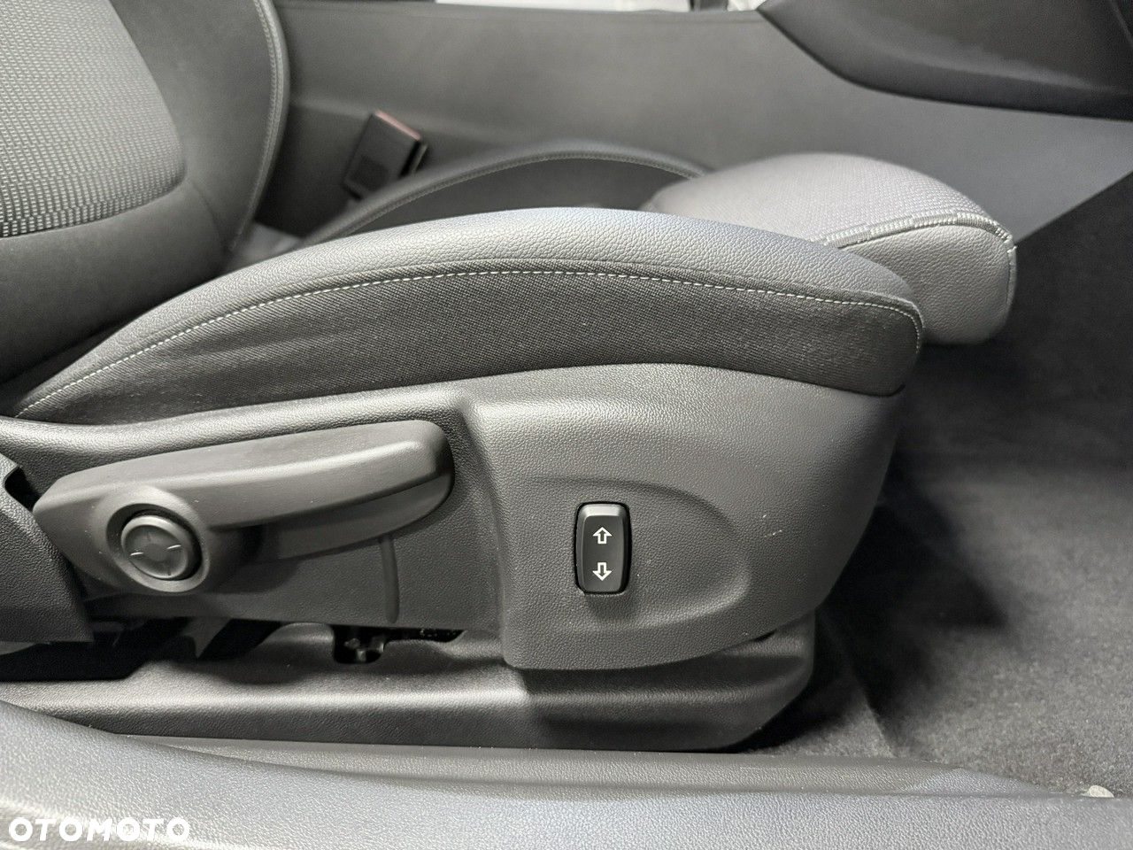Opel Insignia Sports Tourer 2.0 Diesel Innovation - 24