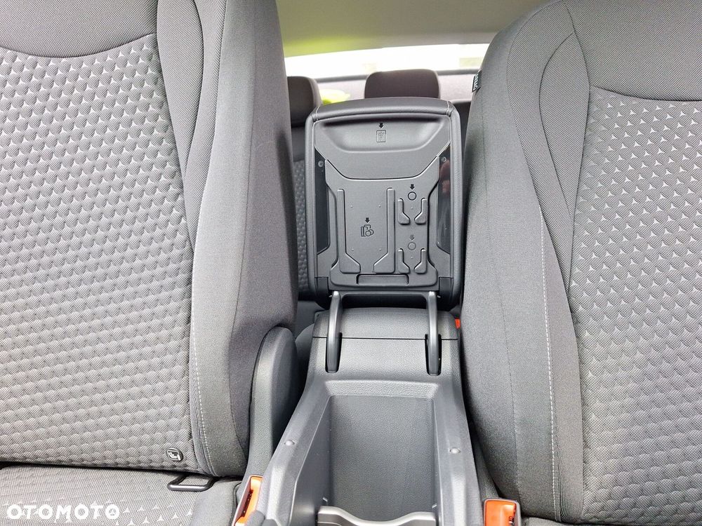 Volkswagen T-Roc 1.5 eTSI Life DSG - 32