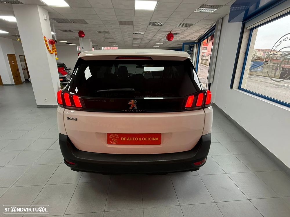 Peugeot 5008 BlueHDI 130 EAT8 Active - 10