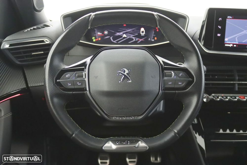Peugeot 2008 PureTech 130 GT - 11