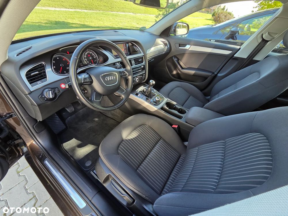 Audi A4 Avant 2.0 TDI DPF Ambition - 15