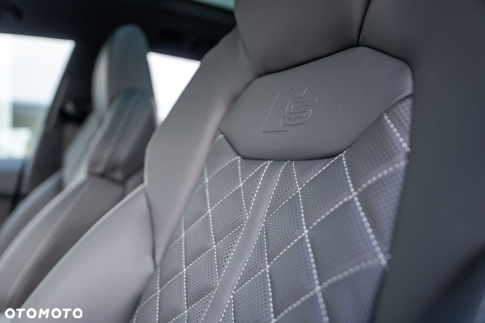 Audi Q8 50 TDI mHEV Quattro Tiptronic - 13