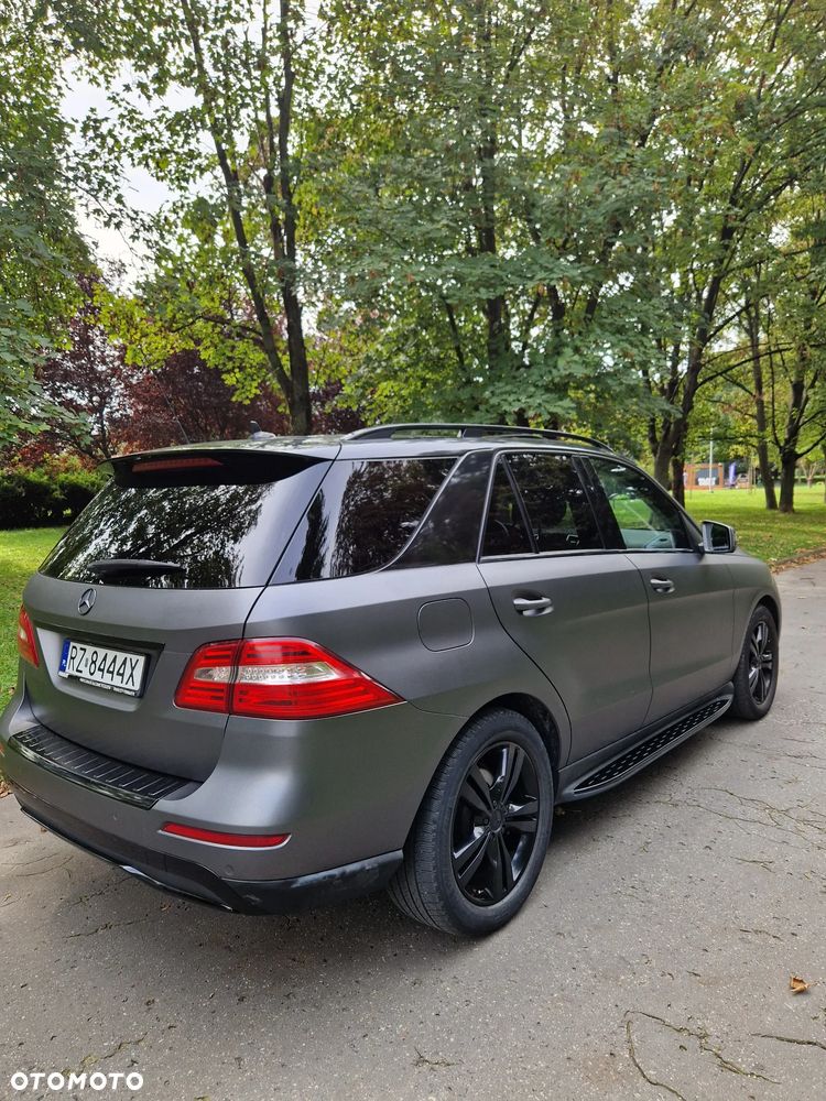 Mercedes-Benz ML - 9