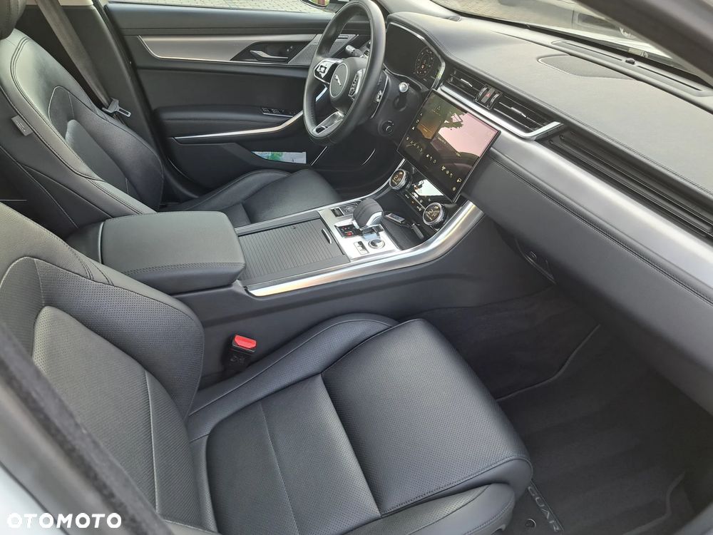 Jaguar XF D200 R-Dynamic S - 6