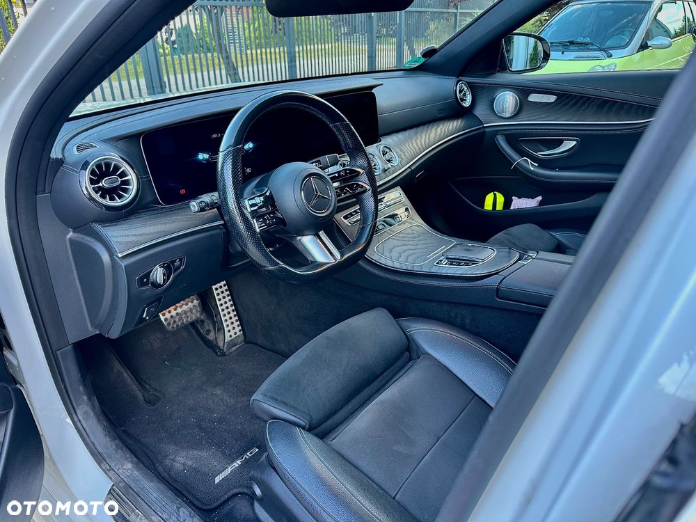Mercedes-Benz Klasa E 220 d 9G-TRONIC AMG Line - 19