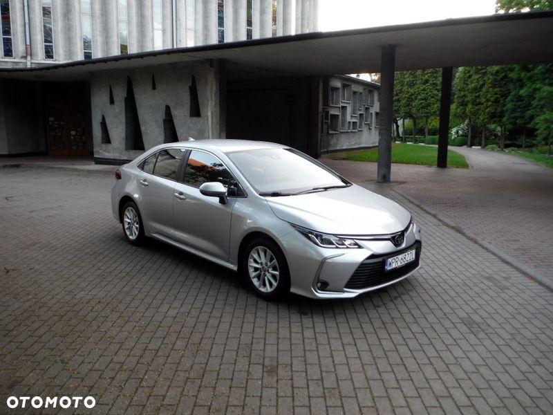 Toyota Corolla 1.5 Comfort - 20