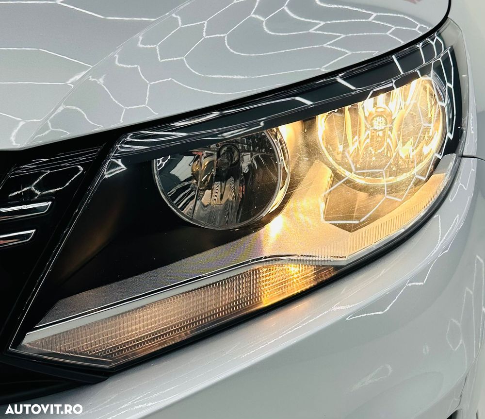 Volkswagen Tiguan 2.0 TDI SCR BlueMotion Technology Sport & Style - 10