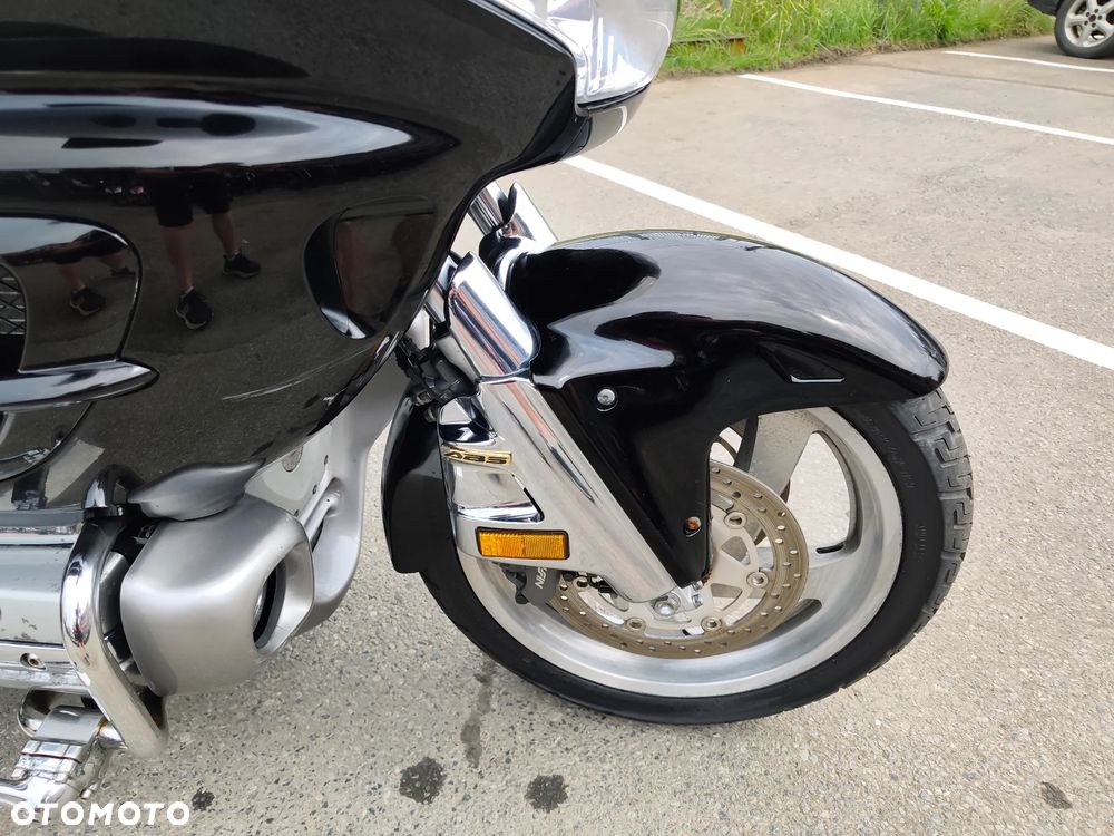 Honda GL - 26