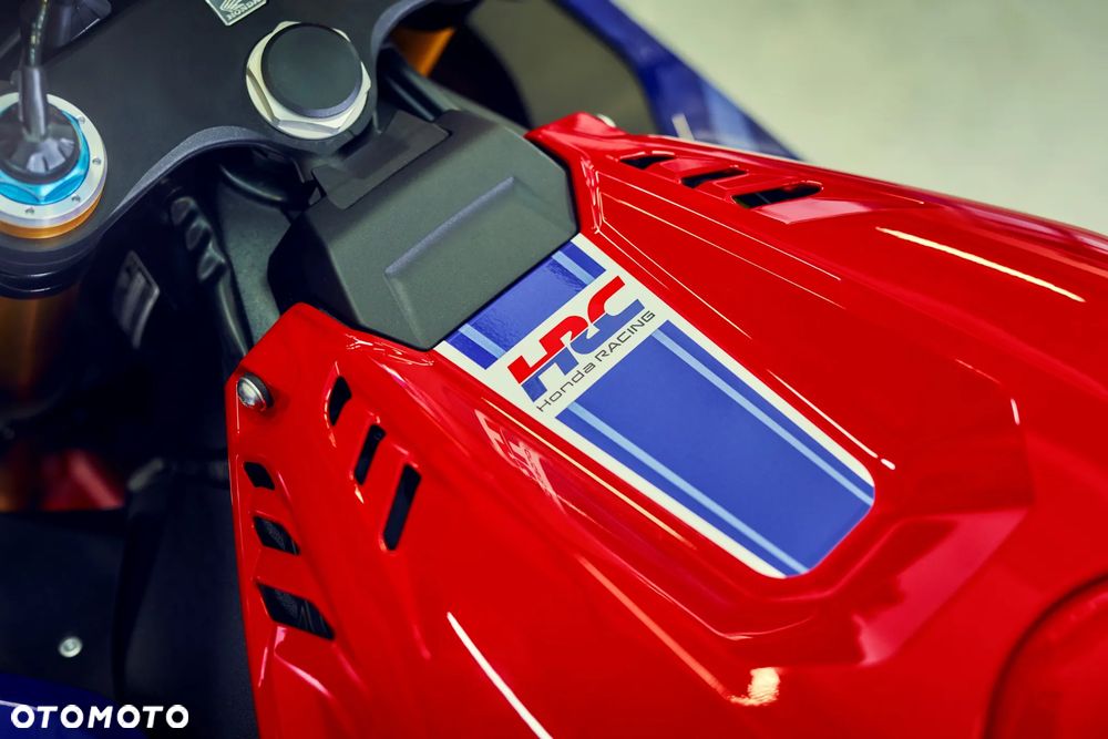 Honda CBR - 12