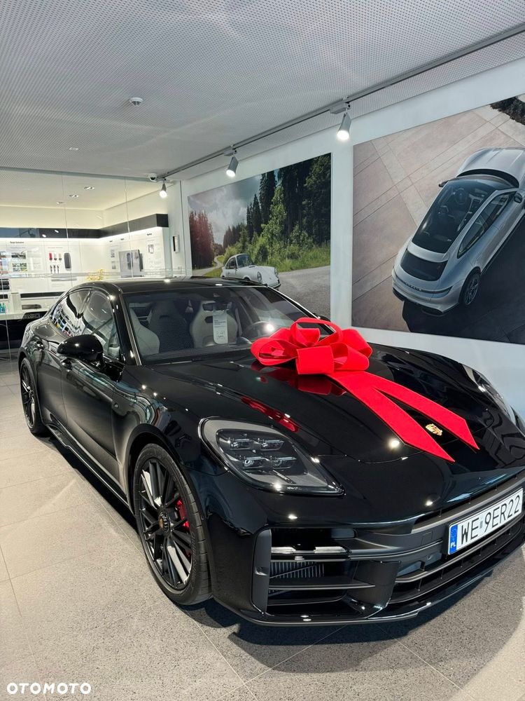 Porsche Panamera - 3