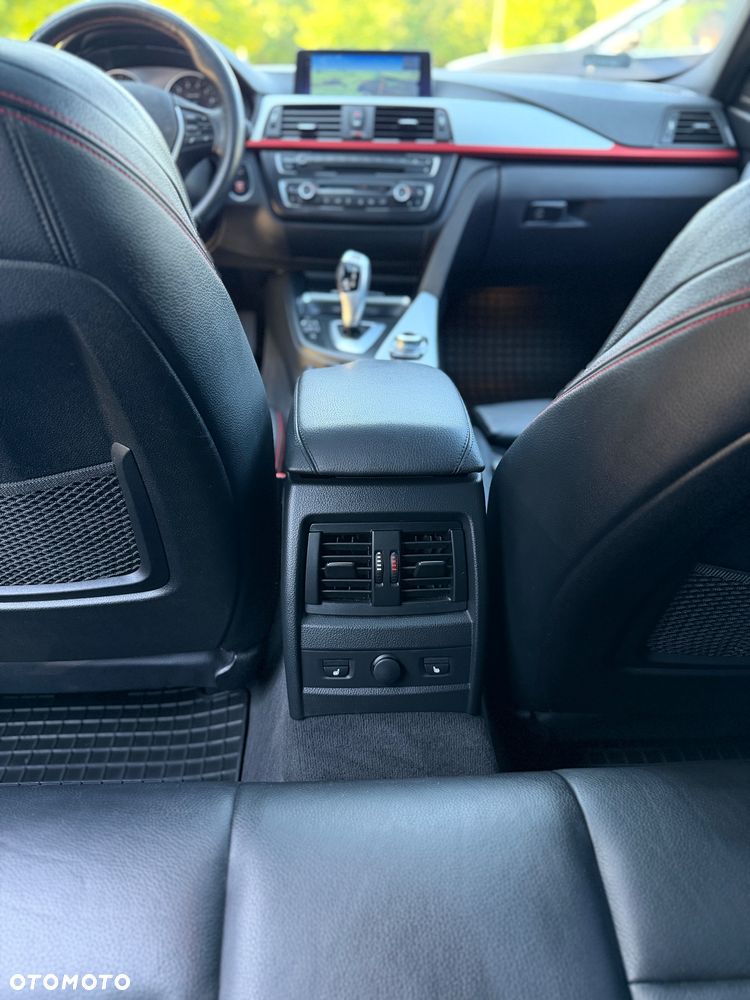 BMW Seria 3 - 25