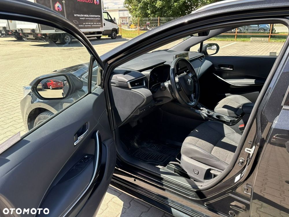 Toyota Corolla 2.0 Hybrid Comfort - 11
