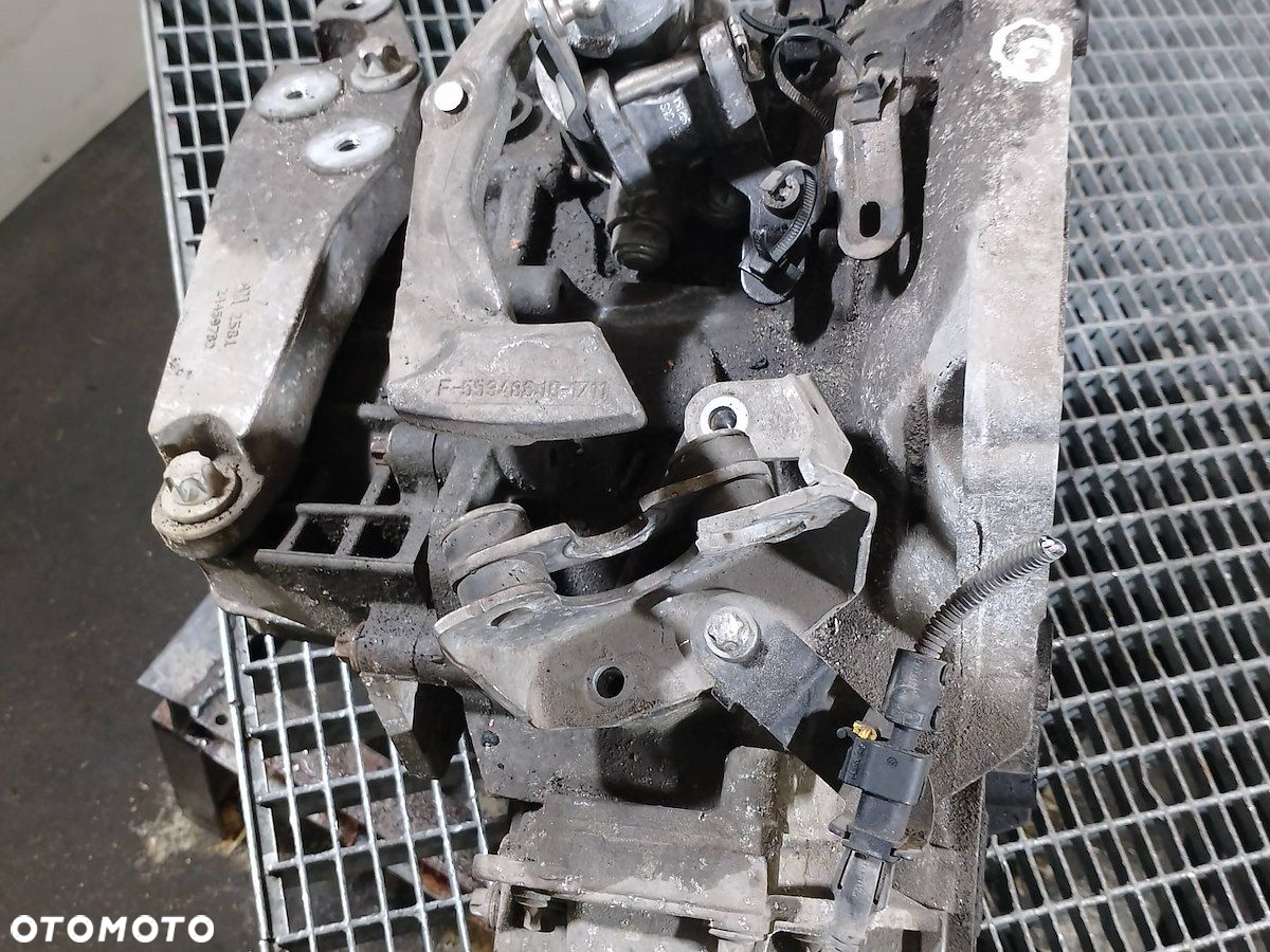 SKRZYNIA BIEGÓW MANUALNA OPEL ASTRA H M32   55192042 1.9 CDTI - 2