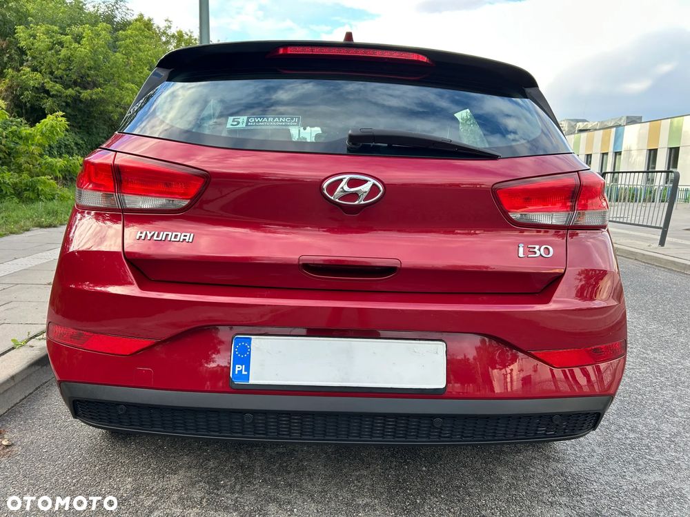 Hyundai i30 1.5 DPI Classic + - 33