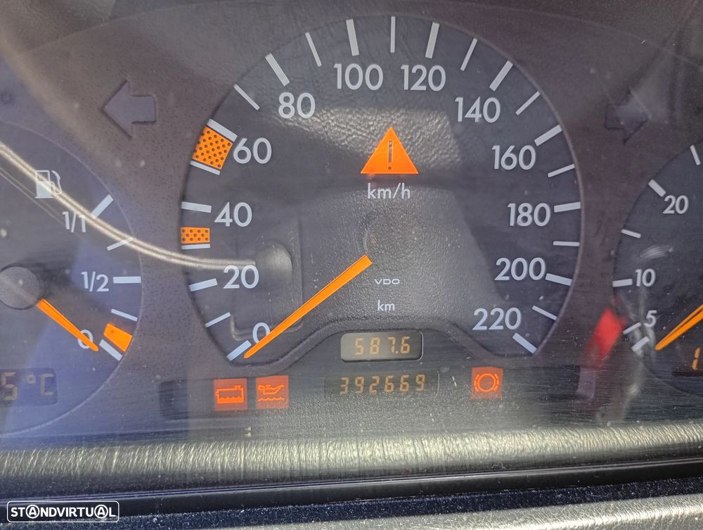 Mercedes-Benz C 250 - 5